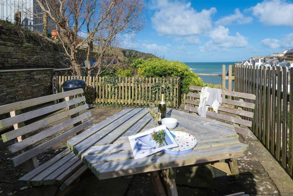 Scuppers, Port Isaac Bay Holidays Екстер'єр фото